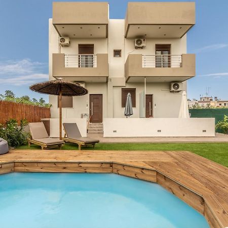 Cozy House With Pool Near Beach Gazi Exteriör bild