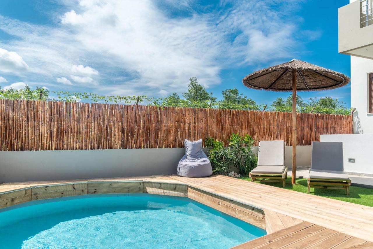 Cozy House With Pool Near Beach Gazi Exteriör bild