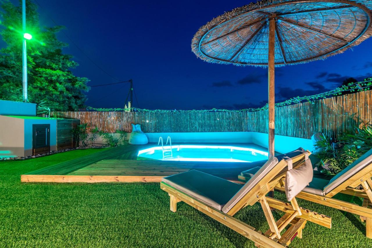 Cozy House With Pool Near Beach Gazi Exteriör bild