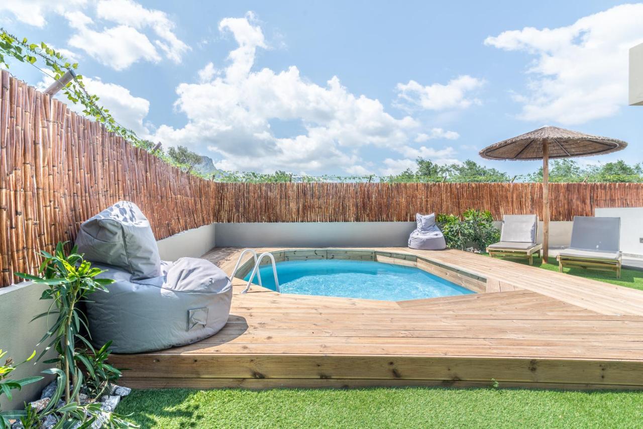 Cozy House With Pool Near Beach Gazi Exteriör bild